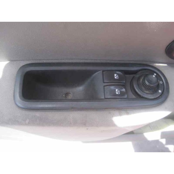 renault clio iii del año 2006