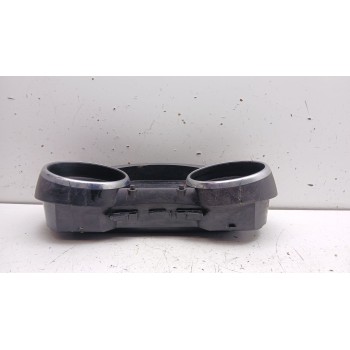 Recambio de cuadro instrumentos para peugeot 3008 confort referencia OEM IAM 9666174980  