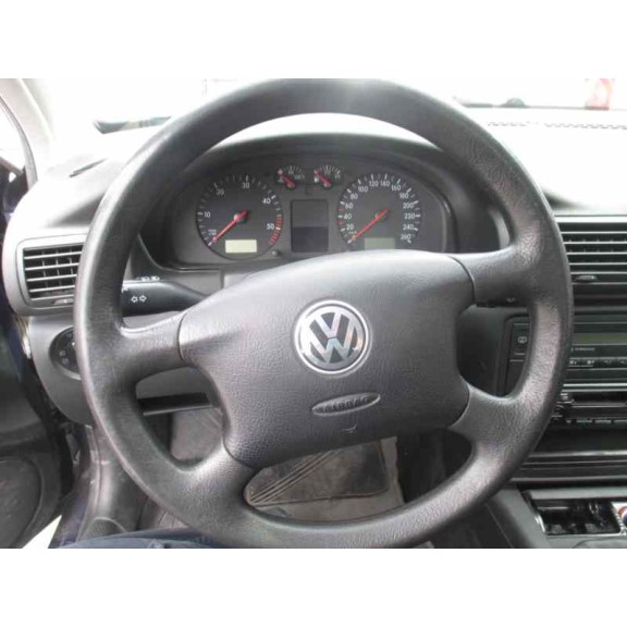 volkswagen passat berlina (3b2) del año 2000