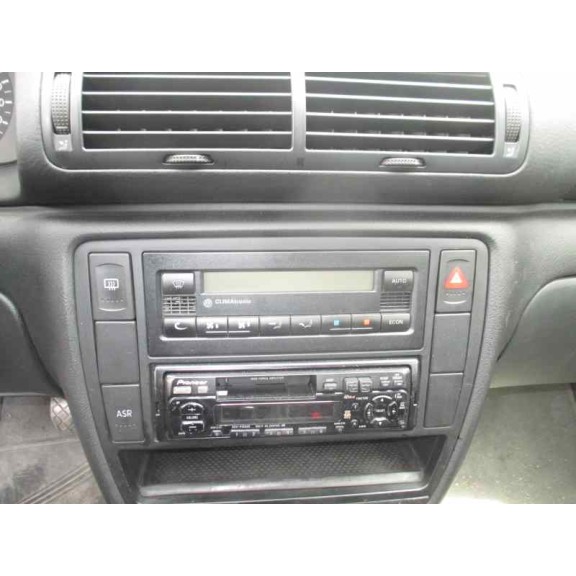 volkswagen passat berlina (3b2) del año 2000