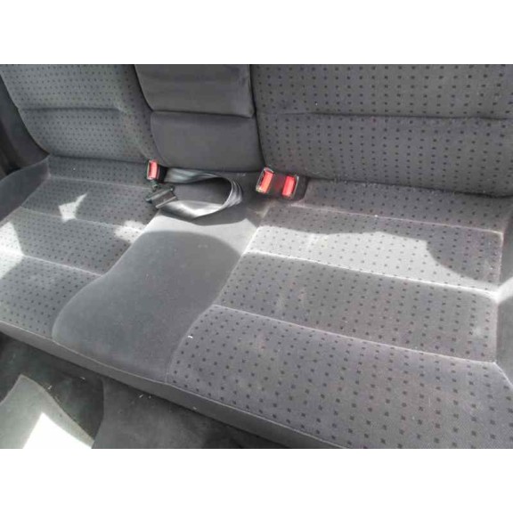 volkswagen passat berlina (3b2) del año 2000