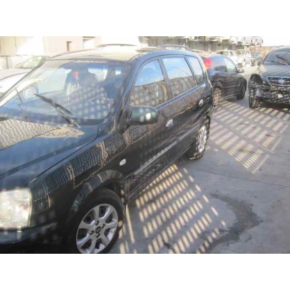 kia carens del año 2004