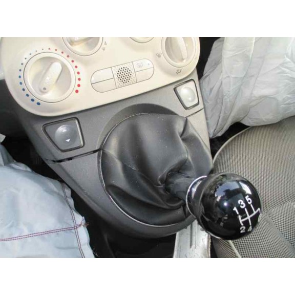 fiat nuova 500 (150) del año 2012