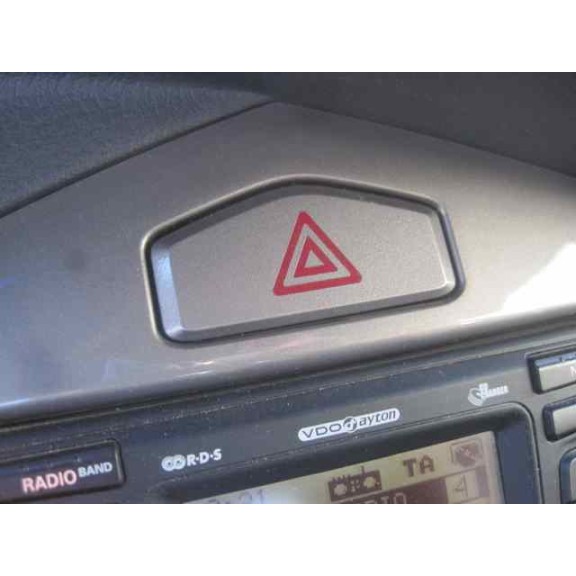 kia carens del año 2004