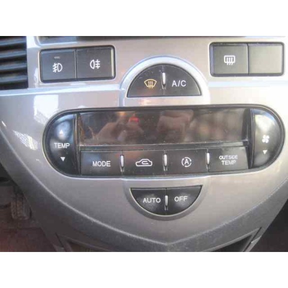 kia carens del año 2004