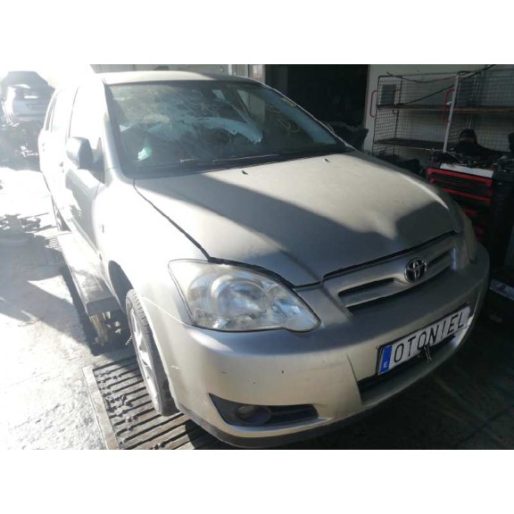 toyota corolla (e12) del año 2005