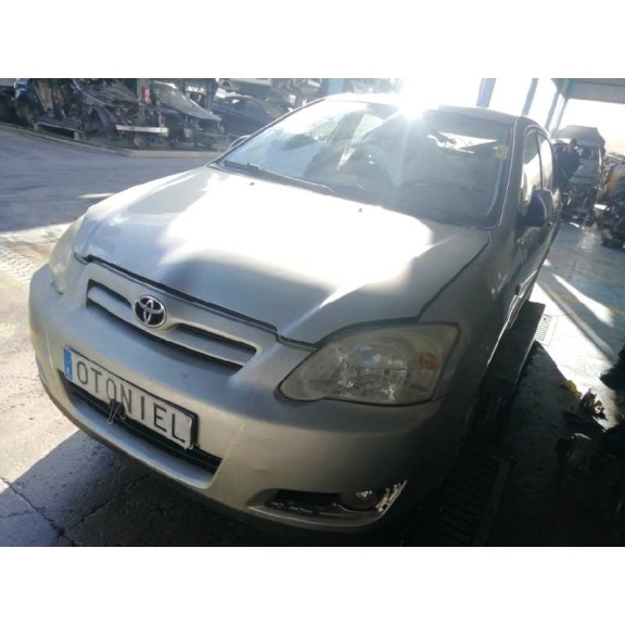 toyota corolla (e12) del año 2005