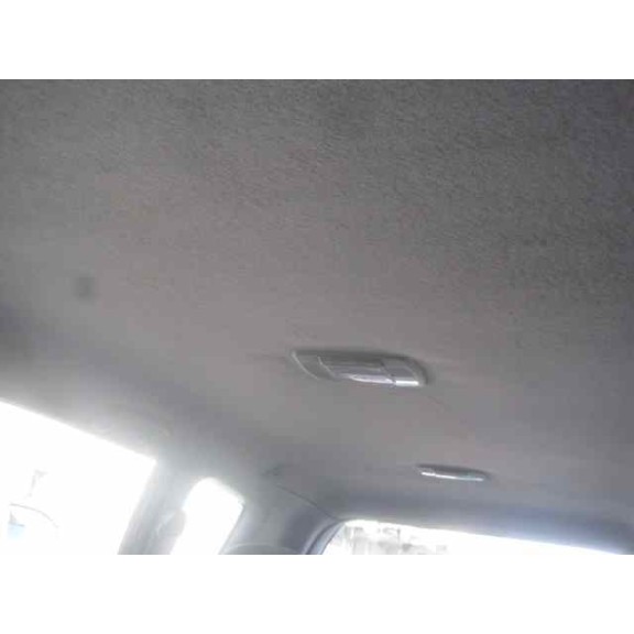 kia carens del año 2004