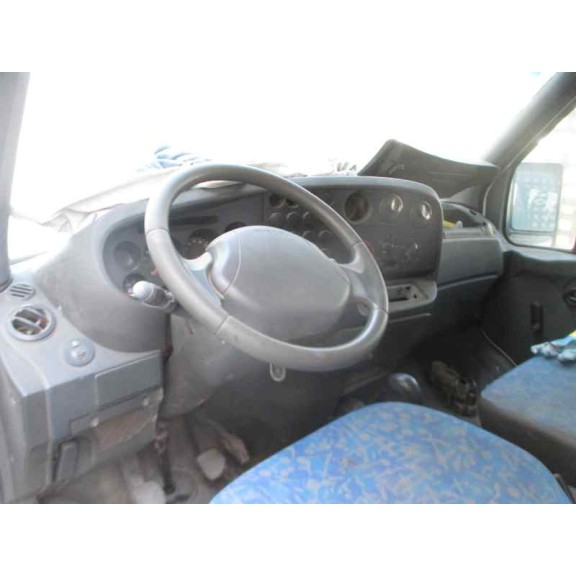 iveco daily caja cerrada (1999 =>) del año 2002