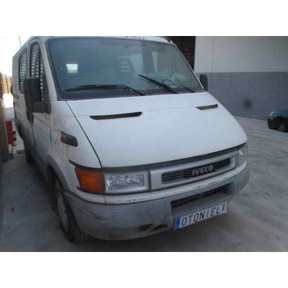 iveco daily caja cerrada (1999 =>) del año 2002