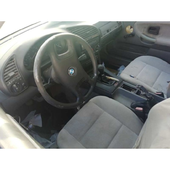 bmw serie 3 berlina (e36) del año 1992