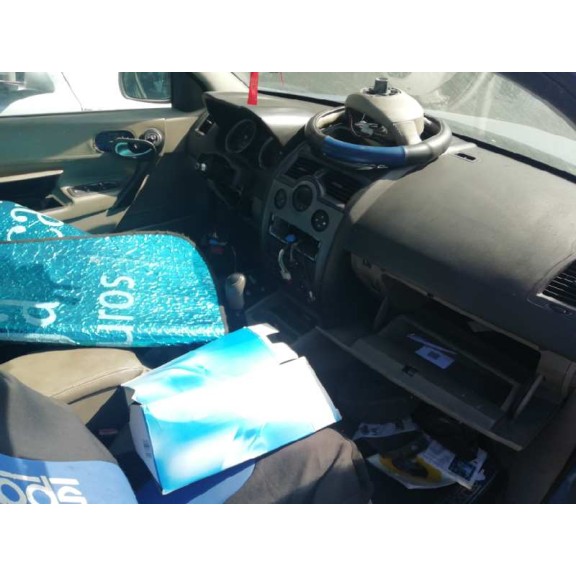 renault megane ii berlina 5p del año 2004