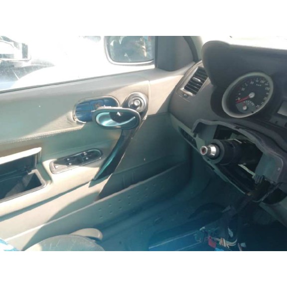 renault megane ii berlina 5p del año 2004