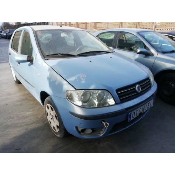 fiat punto berlina (188) del año 2005