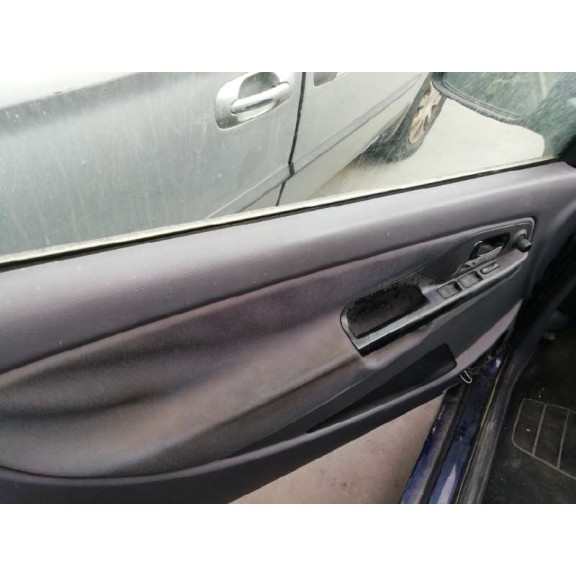 seat ibiza (6k1) del año 2001