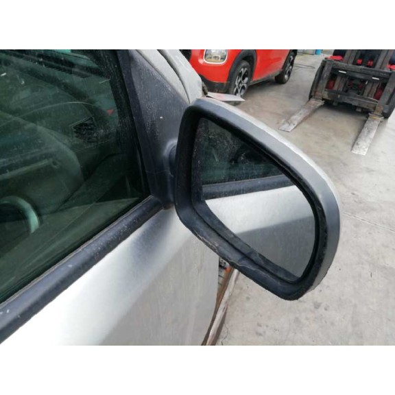 nissan note (e11e) del año 2008