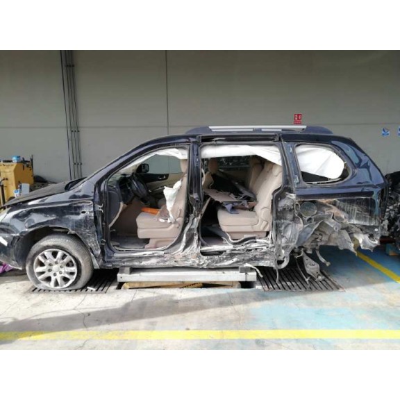 kia carnival del año 2010