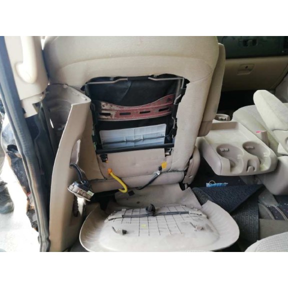 kia carnival del año 2010