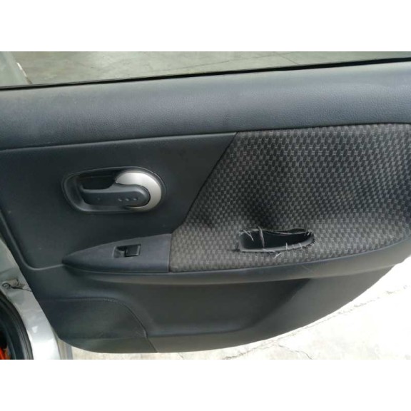 nissan note (e11e) del año 2008