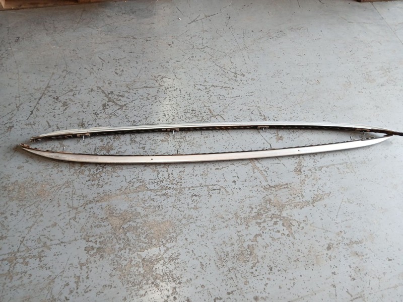 Recambio de barras techo para renault kadjar (ha_, hl_) 1.3 tce 140 referencia OEM IAM 738208391R  738217468R