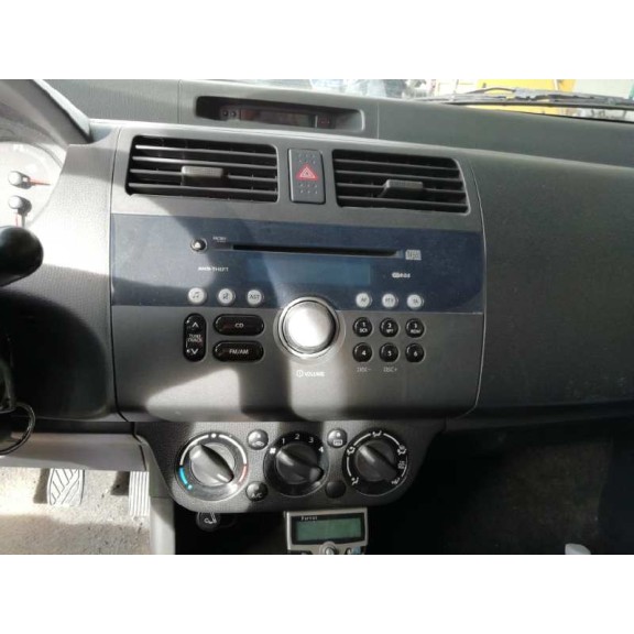 suzuki swift berlina (mz) del año 2006