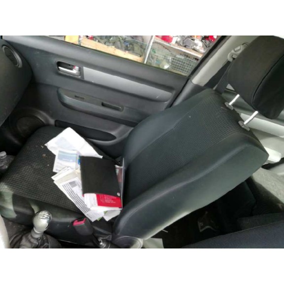 suzuki swift berlina (mz) del año 2006