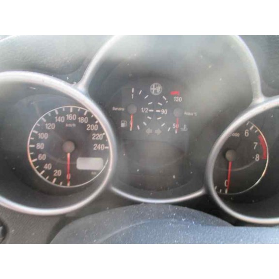 alfa romeo 147 (190) del año 2003