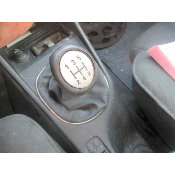 alfa romeo 147 (190) del año 2003