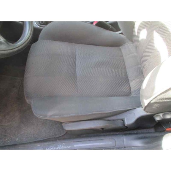 alfa romeo 147 (190) del año 2003