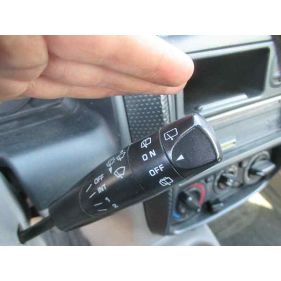 mazda demio (dw) del año 2001