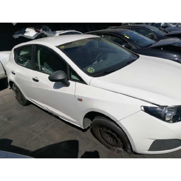 seat ibiza (6j5) del año 2010