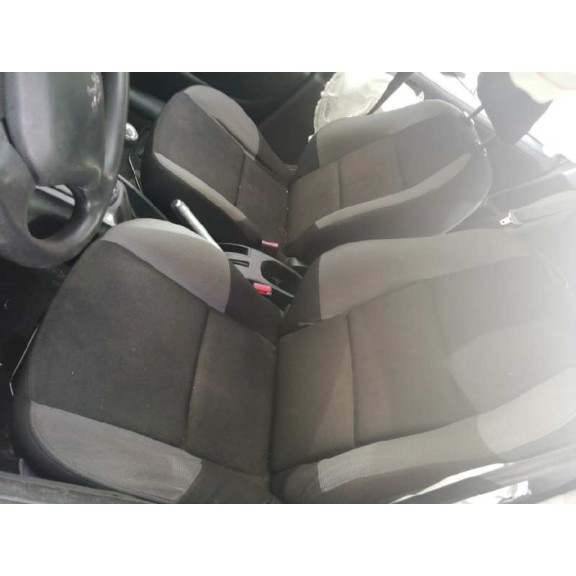 peugeot 207 del año 2008