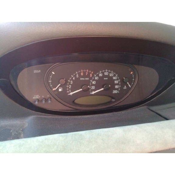 lancia lancia y del año 2003