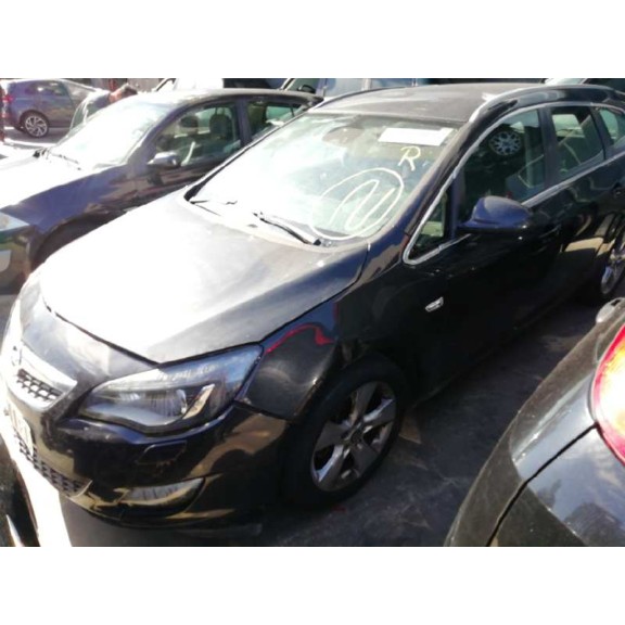 opel astra j sports tourer del año 2009