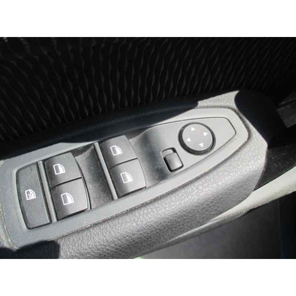 bmw serie 1 lim. (f20) del año 2012