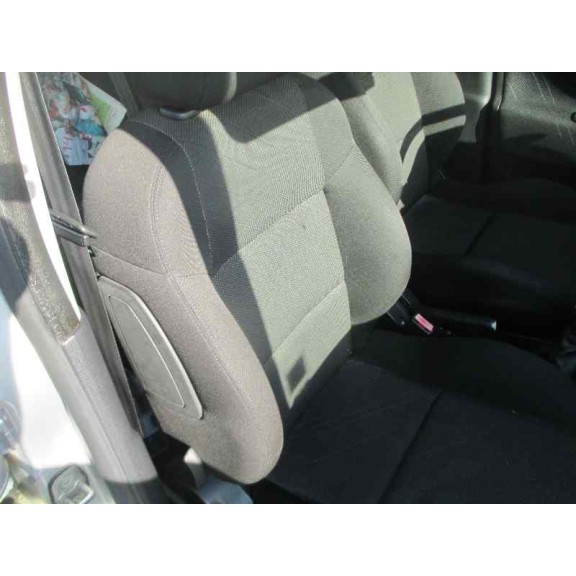 peugeot 207 sw del año 2008