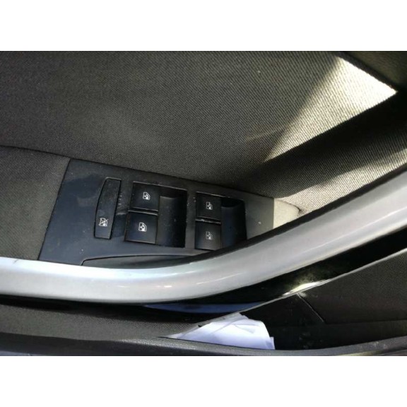 opel astra j sports tourer del año 2009