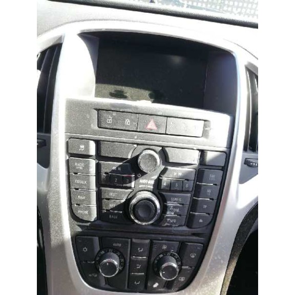 opel astra j sports tourer del año 2009