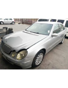 mercedes-benz clase e (w211) berlina del año 2005