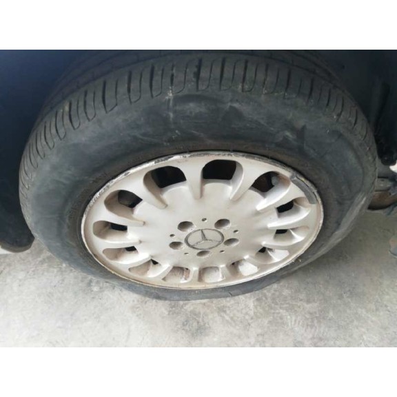 mercedes-benz clase e (w211) berlina del año 2005