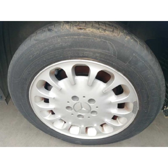 mercedes-benz clase e (w211) berlina del año 2005