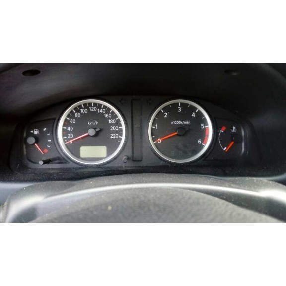 nissan almera (n16/e) del año 2004