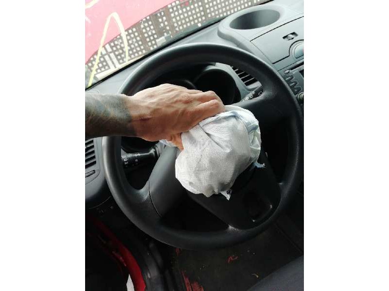 Recambio de volante para kia soul 1.6 crdi cat referencia OEM IAM  MARCADO 