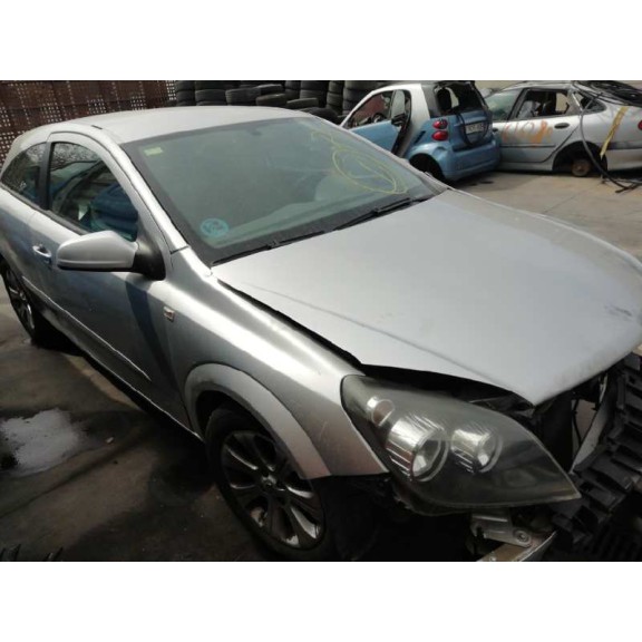 opel astra gtc del año 2008