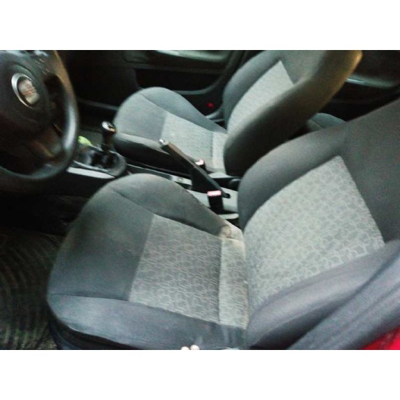 seat ibiza (6l1) del año 2006