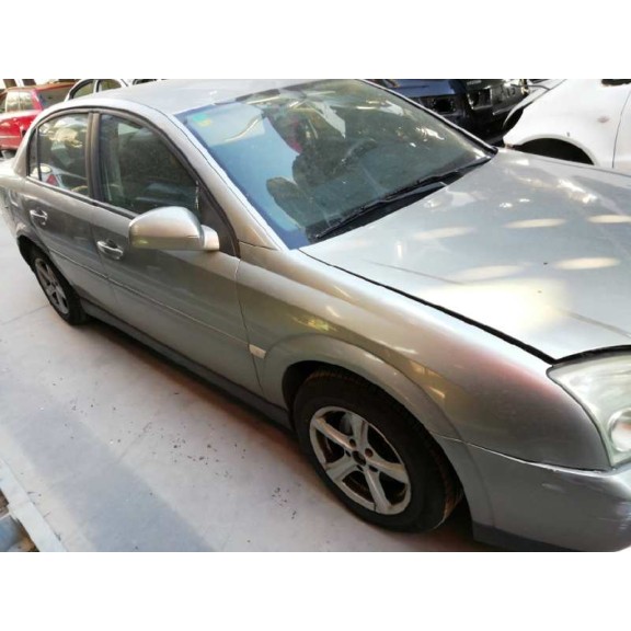 opel vectra c berlina del año 2003
