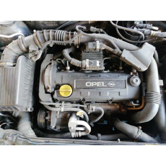 opel astra g berlina del año 2002