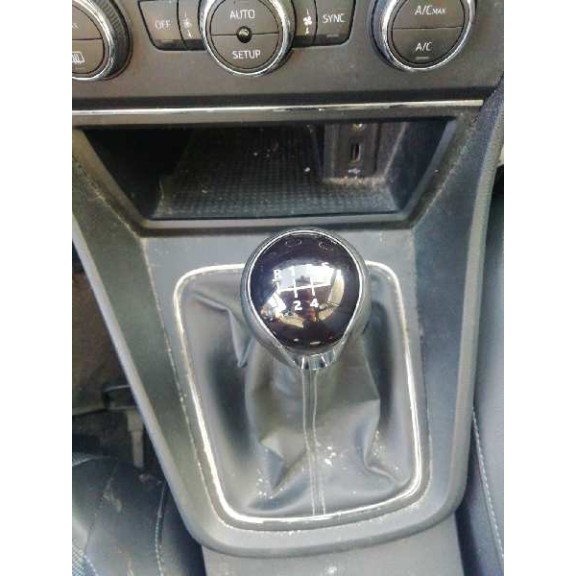 seat leon st (5f8) del año 2016