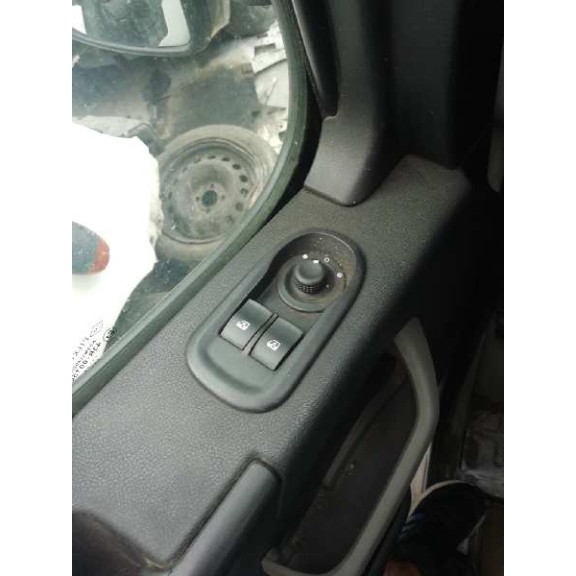 nissan nv 400 del año 2017