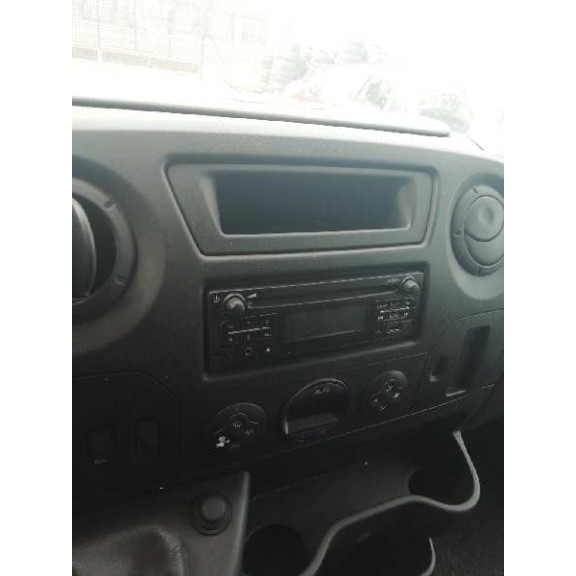 nissan nv 400 del año 2017